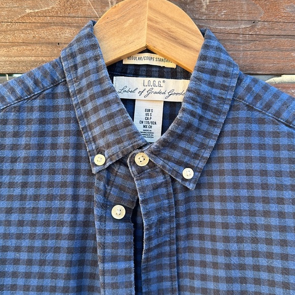 H&M Button Down Shirt - Picture 2 of 3